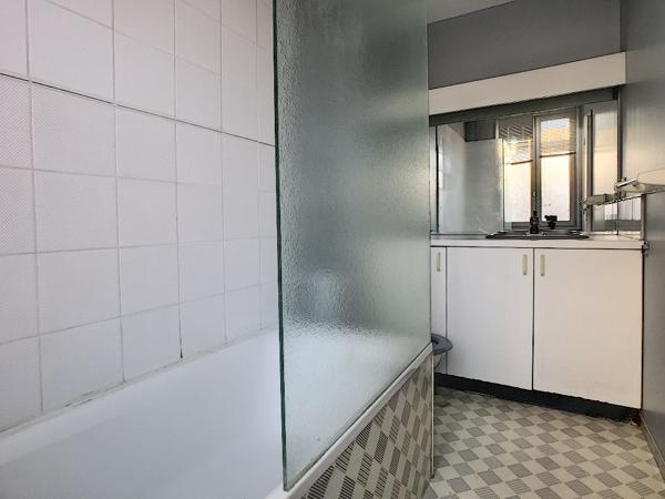 Location appartement près de Châlons-en-Champagne - 2 pièce(s) - 62 m² - 525 € / mois