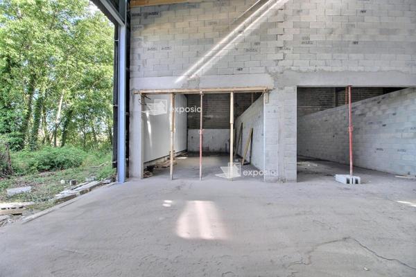84100 ORANGE - ATELIER BOX DE STOCKAGE 69 m²