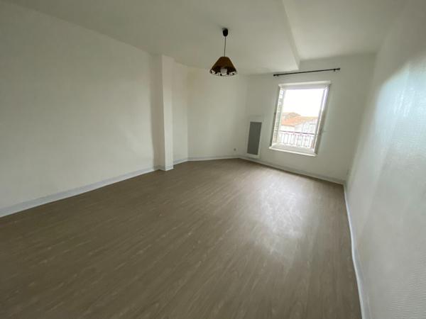 Appartement Castelnaudary 2 pièce(s) 59.25 m2