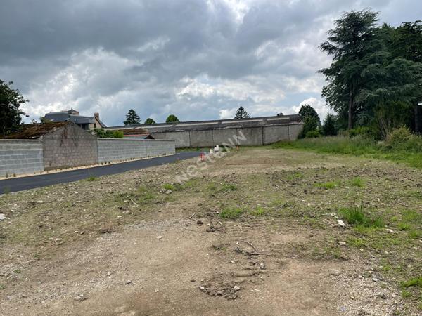 Terrain Questembert RARE Centre ville arboré zone UA, 400 m² env