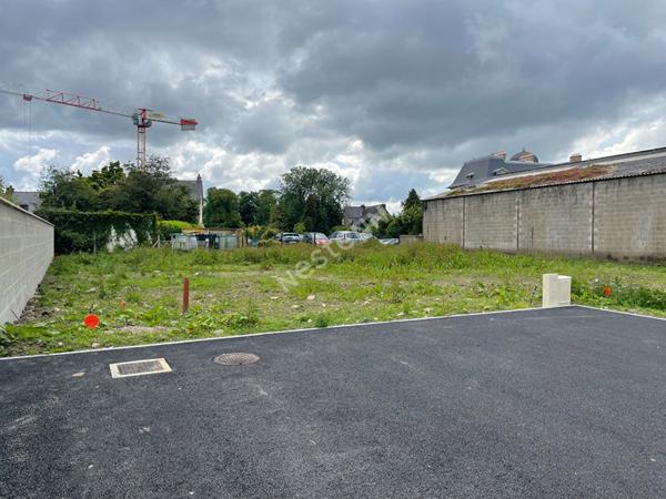 Terrain Questembert RARE Centre ville arboré zone UA, 400 m² env