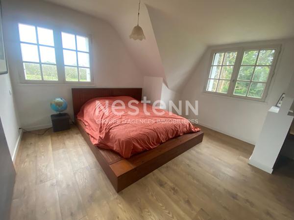 Maison avec dépendances et 7000m² de terrain à CADEN