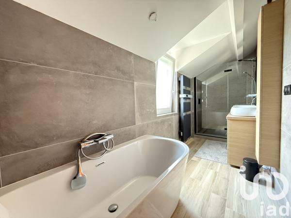 Maison à vendre 6 pièces 158 m² Dammartin-sur-Tigeaux