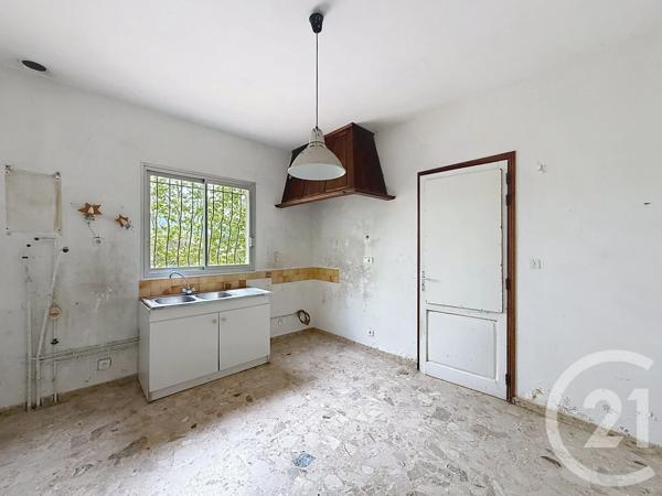 Maison à vendre  9 pièces - 291,23 m 2   PIETROSELLA  - 201