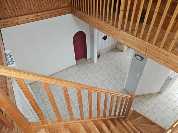 Maison à THOUARS, 79100 - 6 pièces 123m²