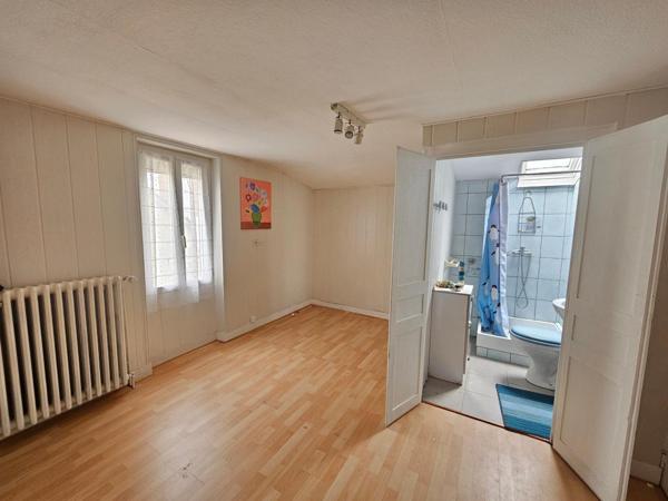 Maison à THOUARS, 79100 - 6 pièces 123m²