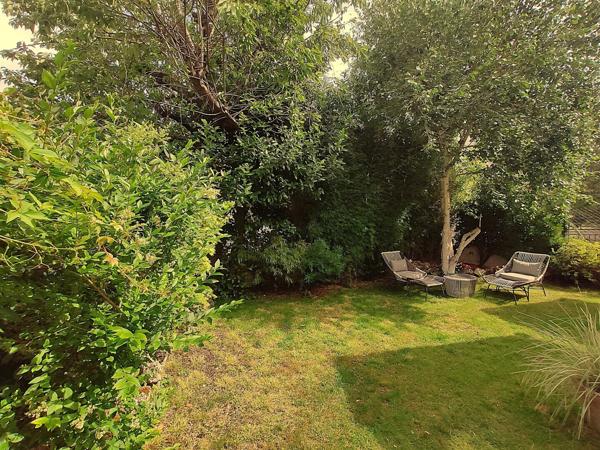 Emplacement n°1 pour cette belle maison