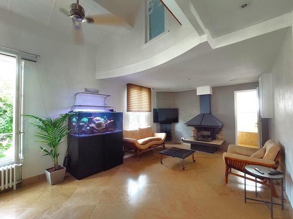 Emplacement n°1 pour cette belle maison