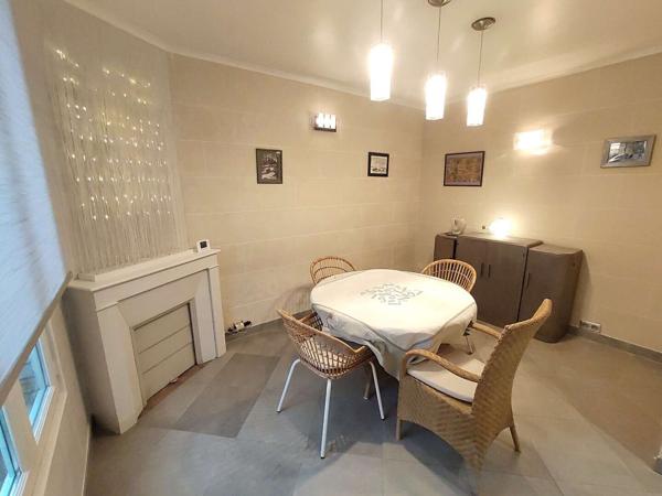 Emplacement n°1 pour cette belle maison