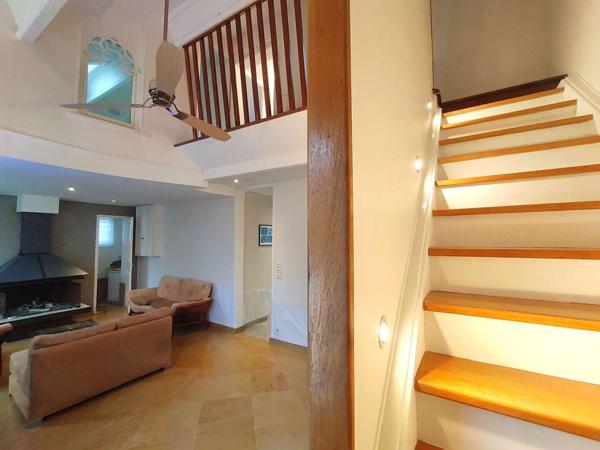 Emplacement n°1 pour cette belle maison