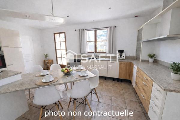 Maison familiale 204 m² – 6 chambres – 2 500 m² de jardin