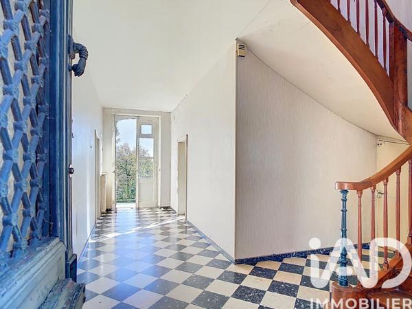 Maison à vendre 7 pièces 185 m² Saint-Benoît-de-Carmaux