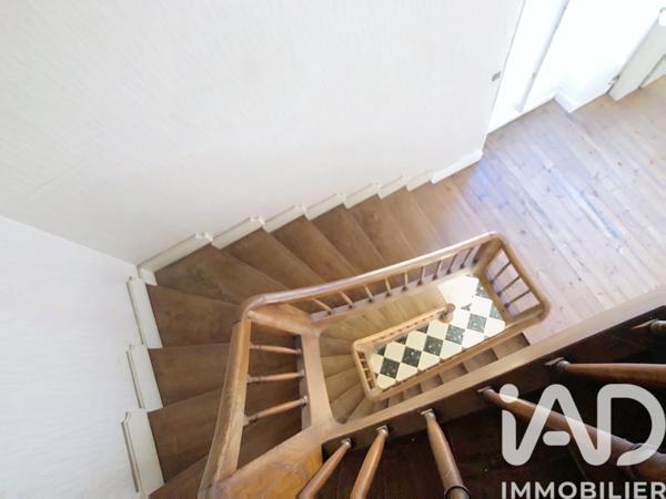 Maison à vendre 7 pièces 185 m² Saint-Benoît-de-Carmaux