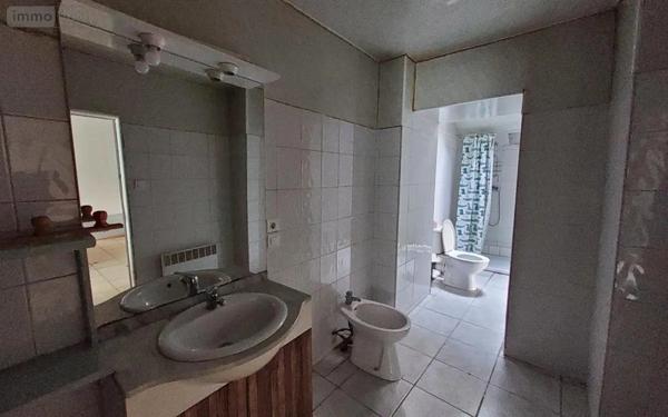 Achat - Maison Carhaix-Plouguer 29270 4 pièces 70 m 2 153 m 2