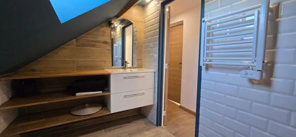 Superbe maison ancienne rénovée style LOFT aux portes de Chartres