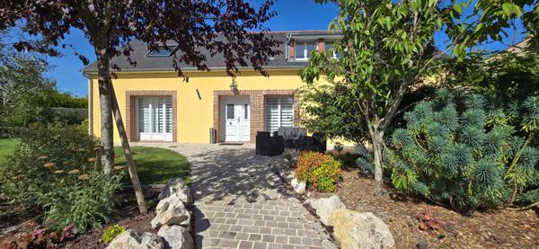 Superbe maison ancienne rénovée style LOFT aux portes de Chartres