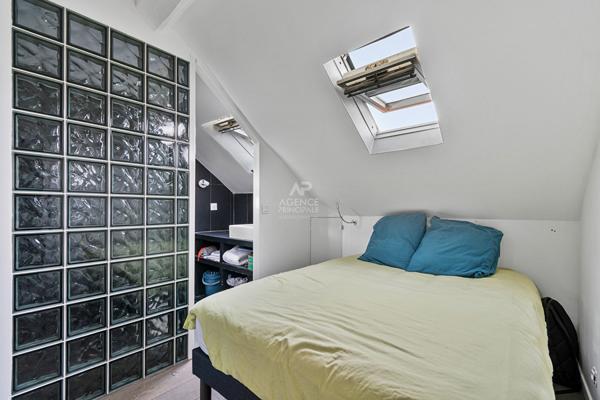 Appartement meublé 2 pièce(s) 35 m2- Saint Germain En Laye Loyer 1 100 €/mois charges comprises **  - Référence  17469