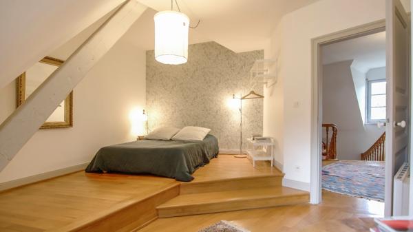 Propriété à vendre 11 pièces 6 chambres à coucher , piscine à BITSCHWILLER LES THANN (68)