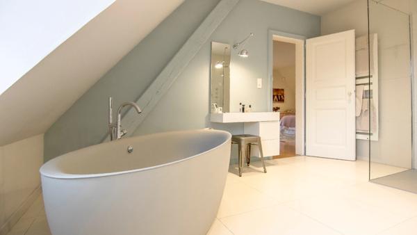 Propriété à vendre 11 pièces 6 chambres à coucher , piscine à BITSCHWILLER LES THANN (68)