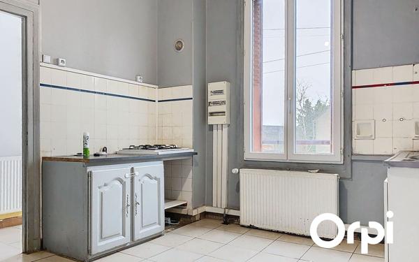 Maison à vendre    3 pièces •  Montluçon