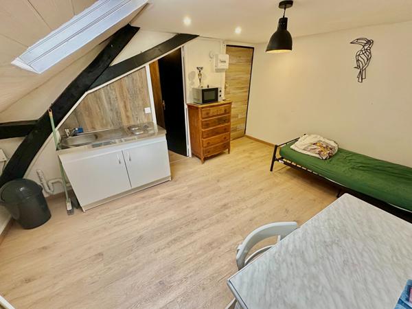Appartement  1 pièce(s) 12.47 m2