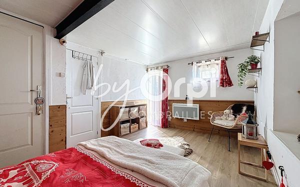 Maison à vendre    5 pièces • 254,30 m2 Le Quartier