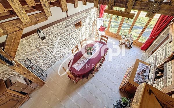 Maison à vendre    5 pièces • 254,30 m2 Le Quartier