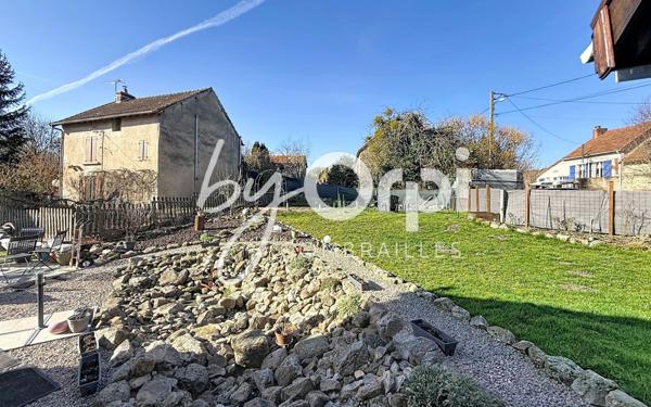 Maison à vendre    5 pièces • 254,30 m2 Le Quartier