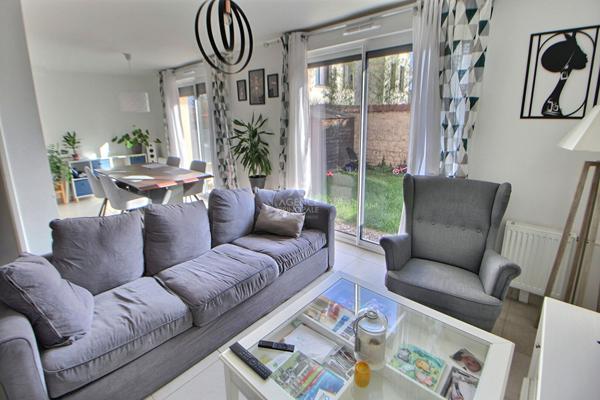 Maison Vernouillet 6 pièce(s) 107 m2 €399 000 ** - Référence 1726