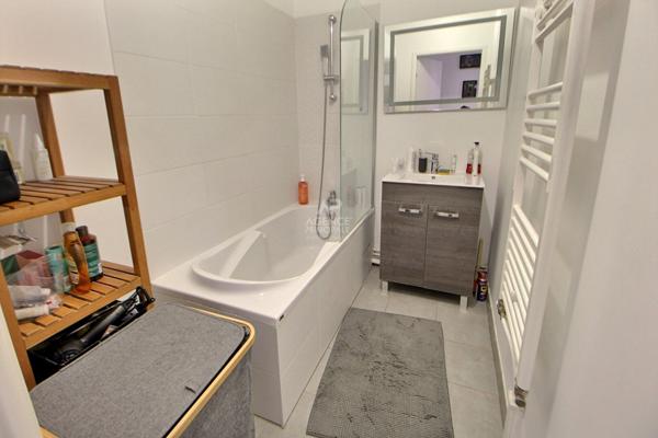 Maison Vernouillet 6 pièce(s) 107 m2 €399 000 ** - Référence 1726