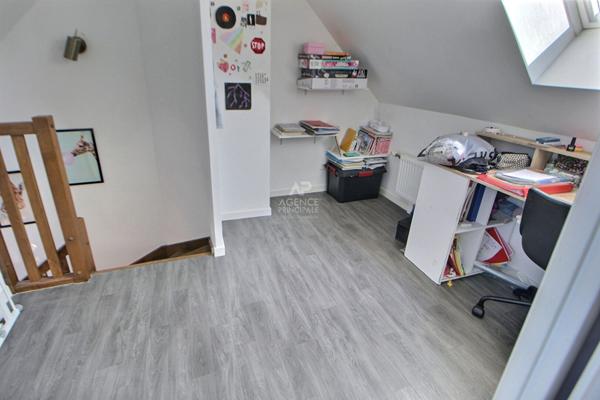 Maison Vernouillet 6 pièce(s) 107 m2 €399 000 ** - Référence 1726