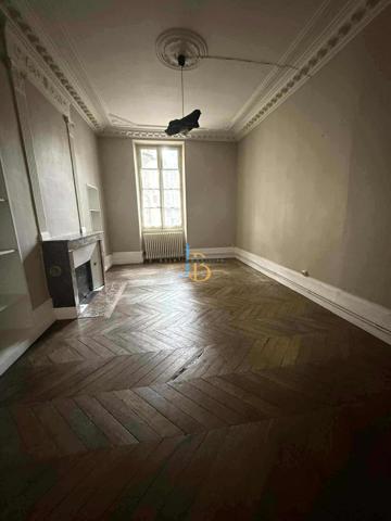 Bourges (18000) APPARTEMENT EN COEUR DE VILLE A VISITER RAPIDEMENT