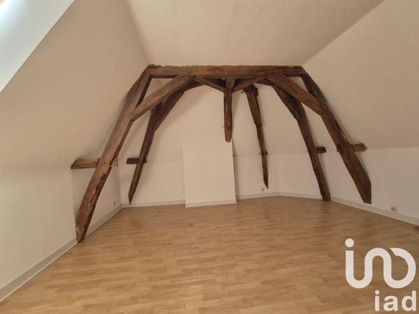 Maison 5 pièces de 112 m² à Scorbé-Clairvaux (86140)