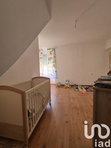 Maison 5 pièces de 112 m² à Scorbé-Clairvaux (86140)