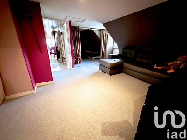 Maison 6 pièces de 220 m² à Nogent-sur-Vernisson (45290)