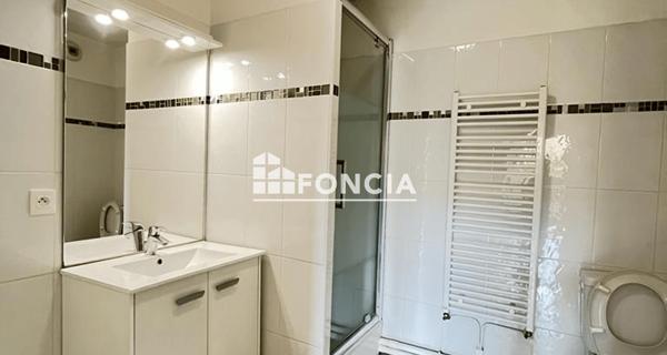 Location Appartement 2 pièces 39 m² - Châtenay-malabry 92290