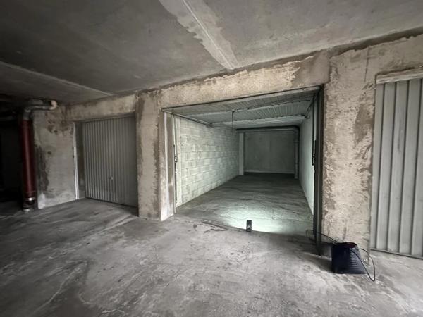 Parking / Box à louer à Chambéry (73000)