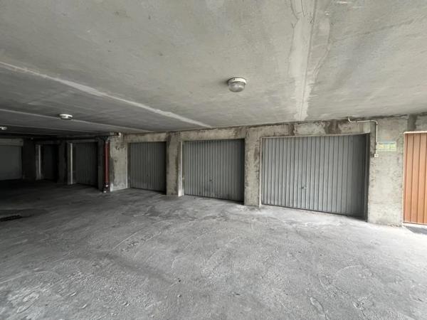 Parking / Box à louer à Chambéry (73000)