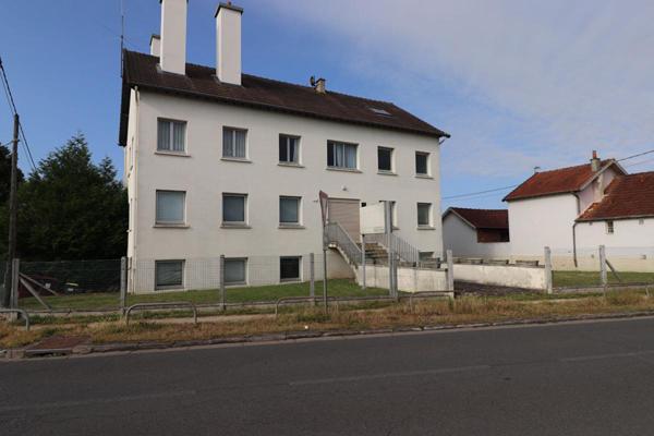 Immeuble de bureaux Conches Sur Gondoire 14 pièce(s) 555 m2