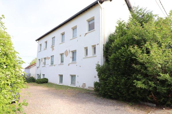 Immeuble de bureaux Conches Sur Gondoire 14 pièce(s) 555 m2