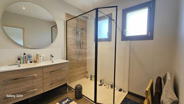 Maison - 5 pièces - 139 m²