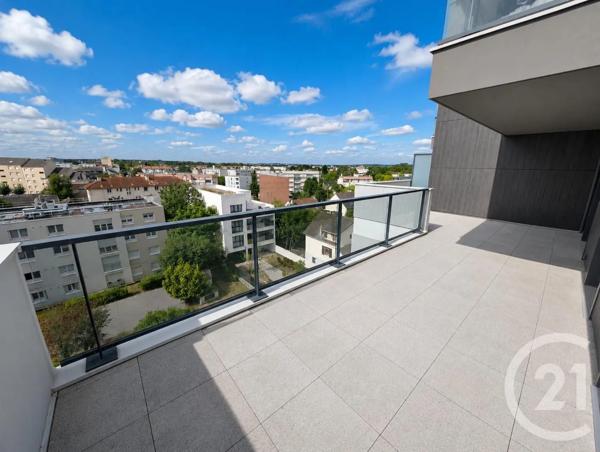 Appartement à vendre  4 pièces - 69 m 2   LIVRY GARGAN  - 93