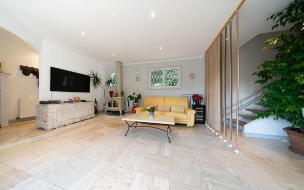 Maison à vendre    5 pièces • 121,73 m2 Cannes