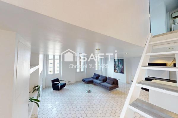 LOFT TENDANCE EN DERNIER ÉTAGE – CHARME ET LUMINOSITÉ AU RENDEZ-VOUS