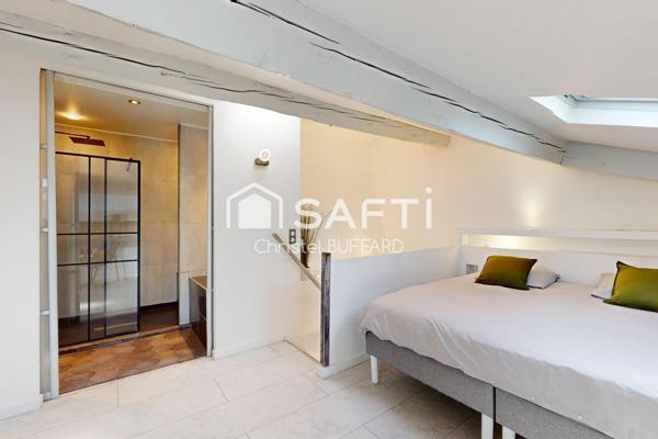 LOFT TENDANCE EN DERNIER ÉTAGE – CHARME ET LUMINOSITÉ AU RENDEZ-VOUS