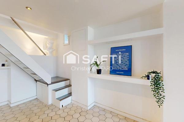 LOFT TENDANCE EN DERNIER ÉTAGE – CHARME ET LUMINOSITÉ AU RENDEZ-VOUS