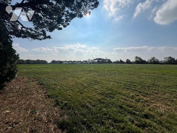 Vue dégagée sur la campagne