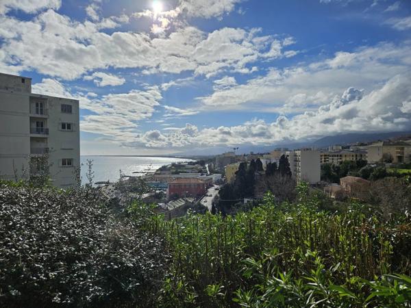 Vente Appartement 3 pièces 75 m2 à Bastia