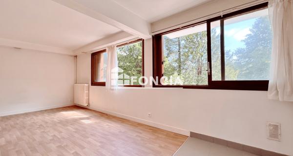 À vendre Studio 29.3 m² - L'étang-la-ville 78620