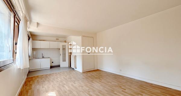 À vendre Studio 29.3 m² - L'étang-la-ville 78620